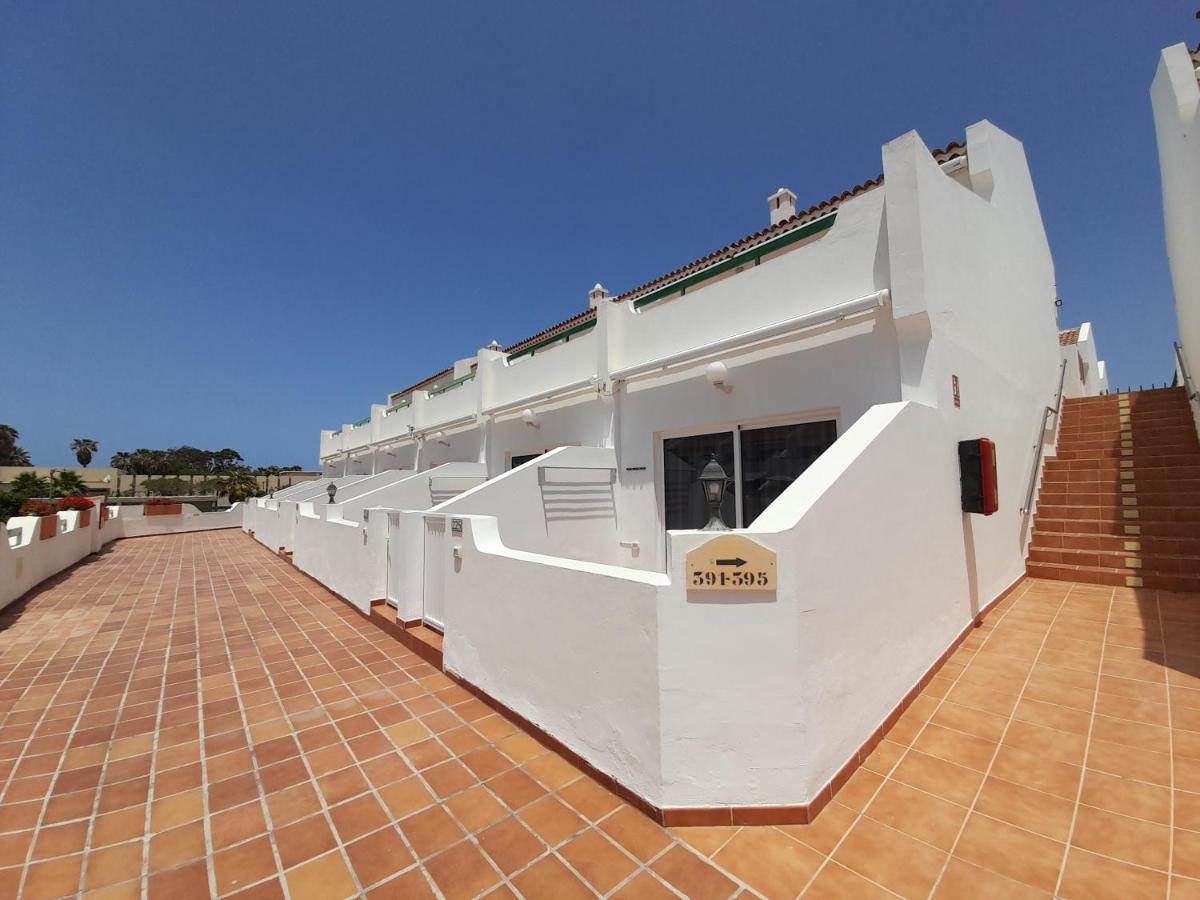 Parque Don Jose 390 Apartment อาโรนา ภายนอก รูปภาพ